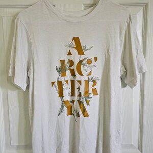 ArcTeryx White T-Shirt, Size S